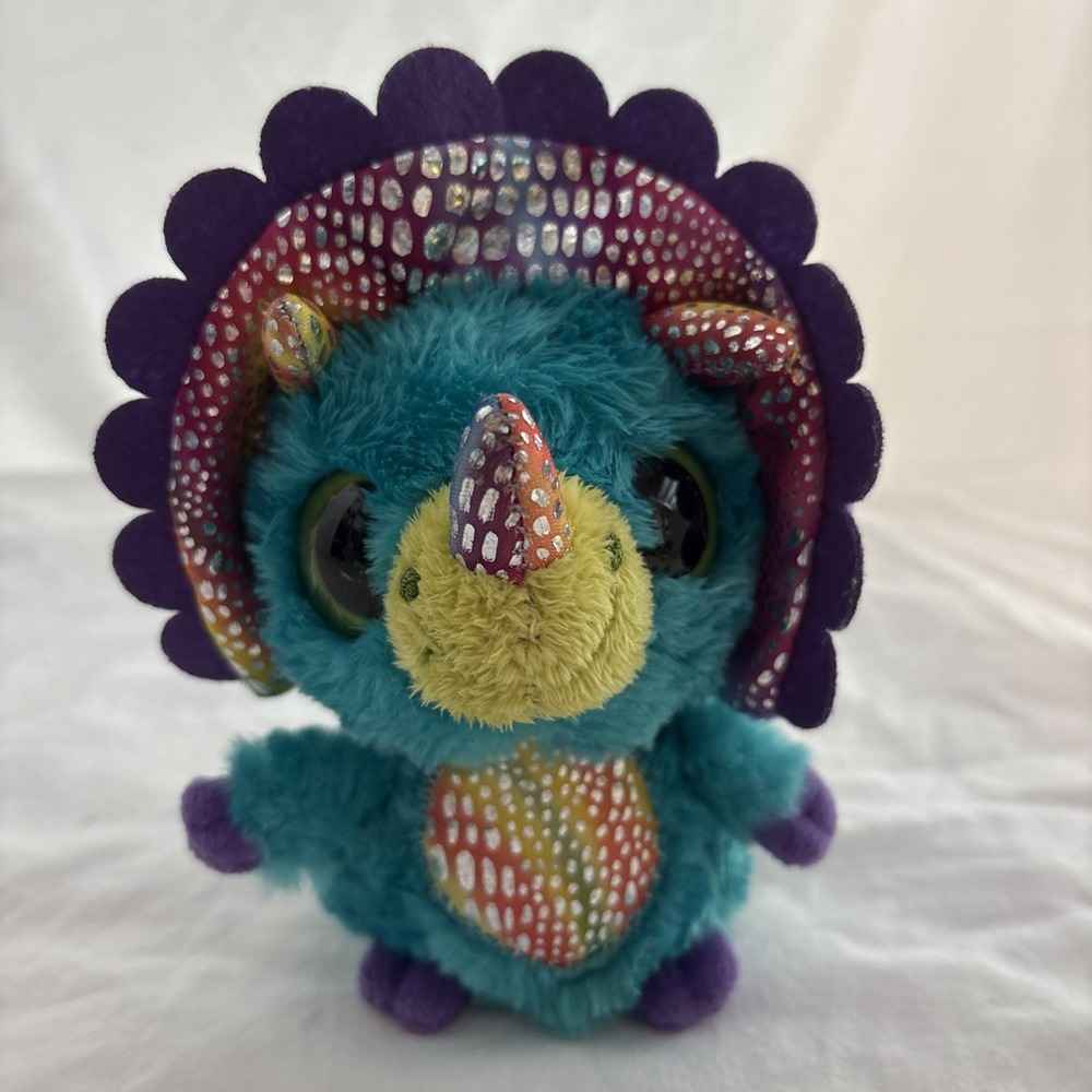 RARE YooHoo & Friends Marshmallow Triceratops Limited Edition Aurora Plush 3600